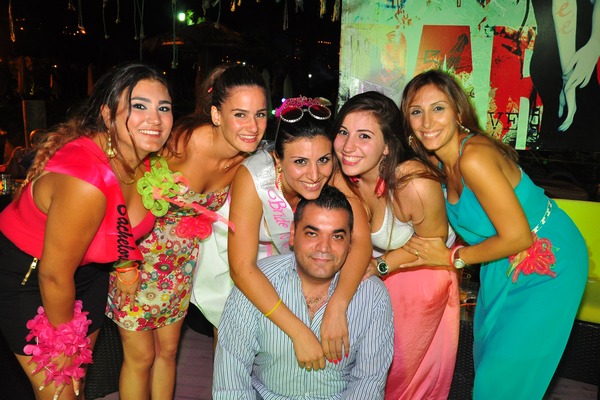 Saturday Night At Edde Sands
